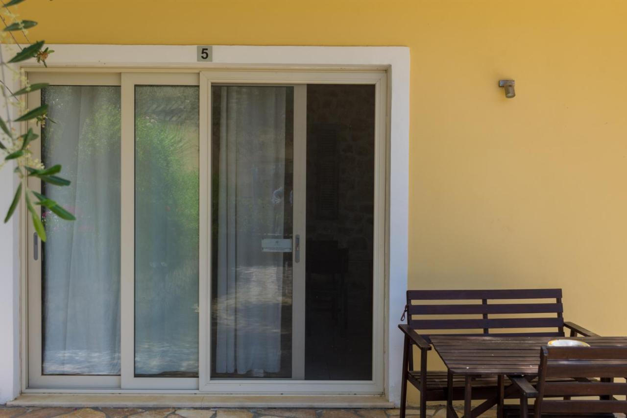 Villa Elaia Suites & Apartments No.5 Gaios Eksteriør bilde